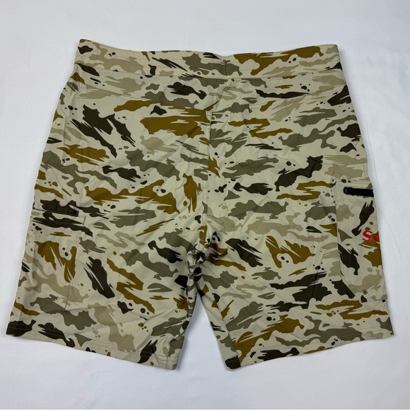 Simms Fishing M’s Seamount Board Shorts Mens Sz 36 Ghost Camo Performance B6 - Picture 2 of 9